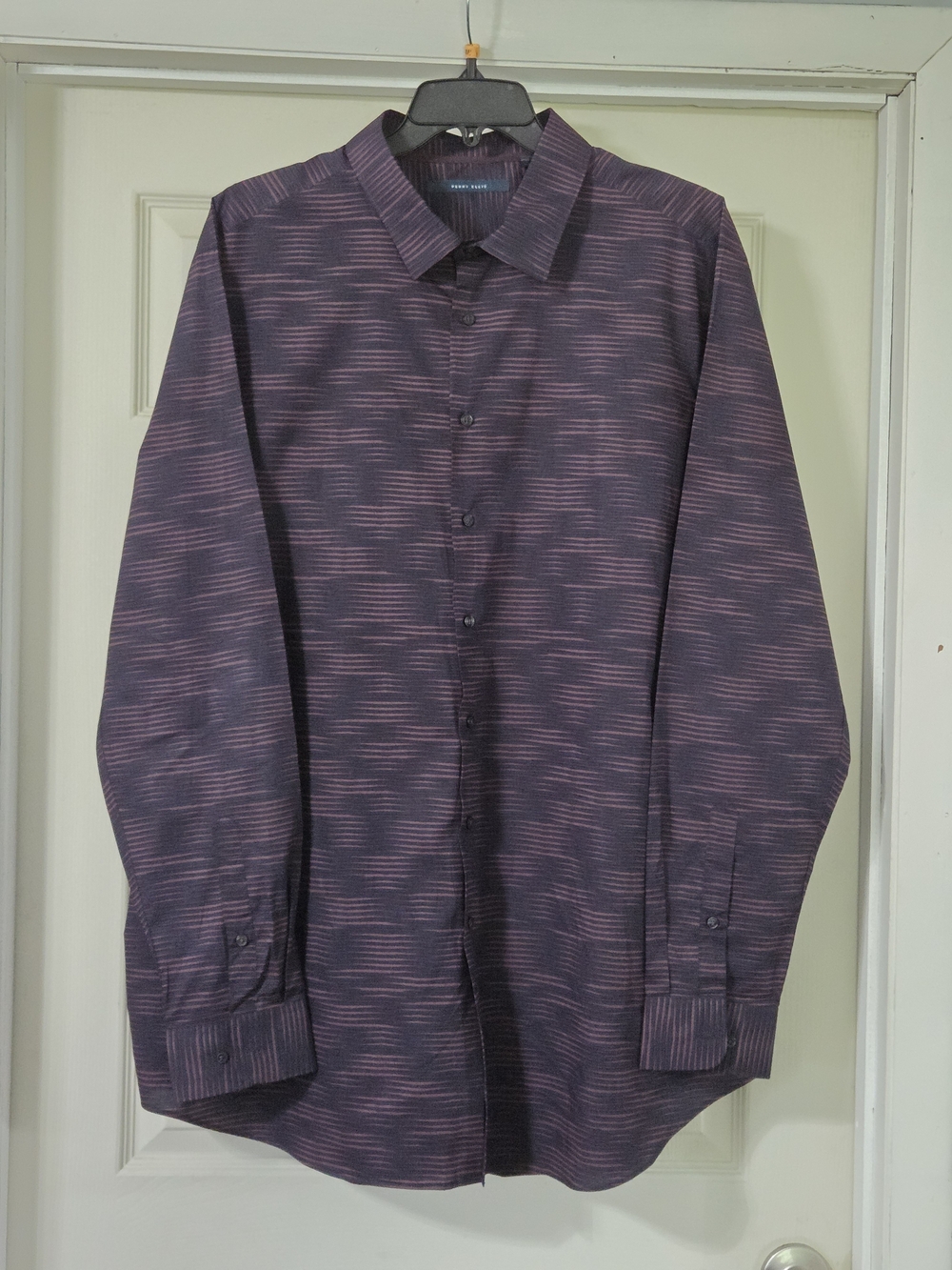 Perry Ellis Men's Geometric Space-Dye Long Sleeve Button-Down Shirt